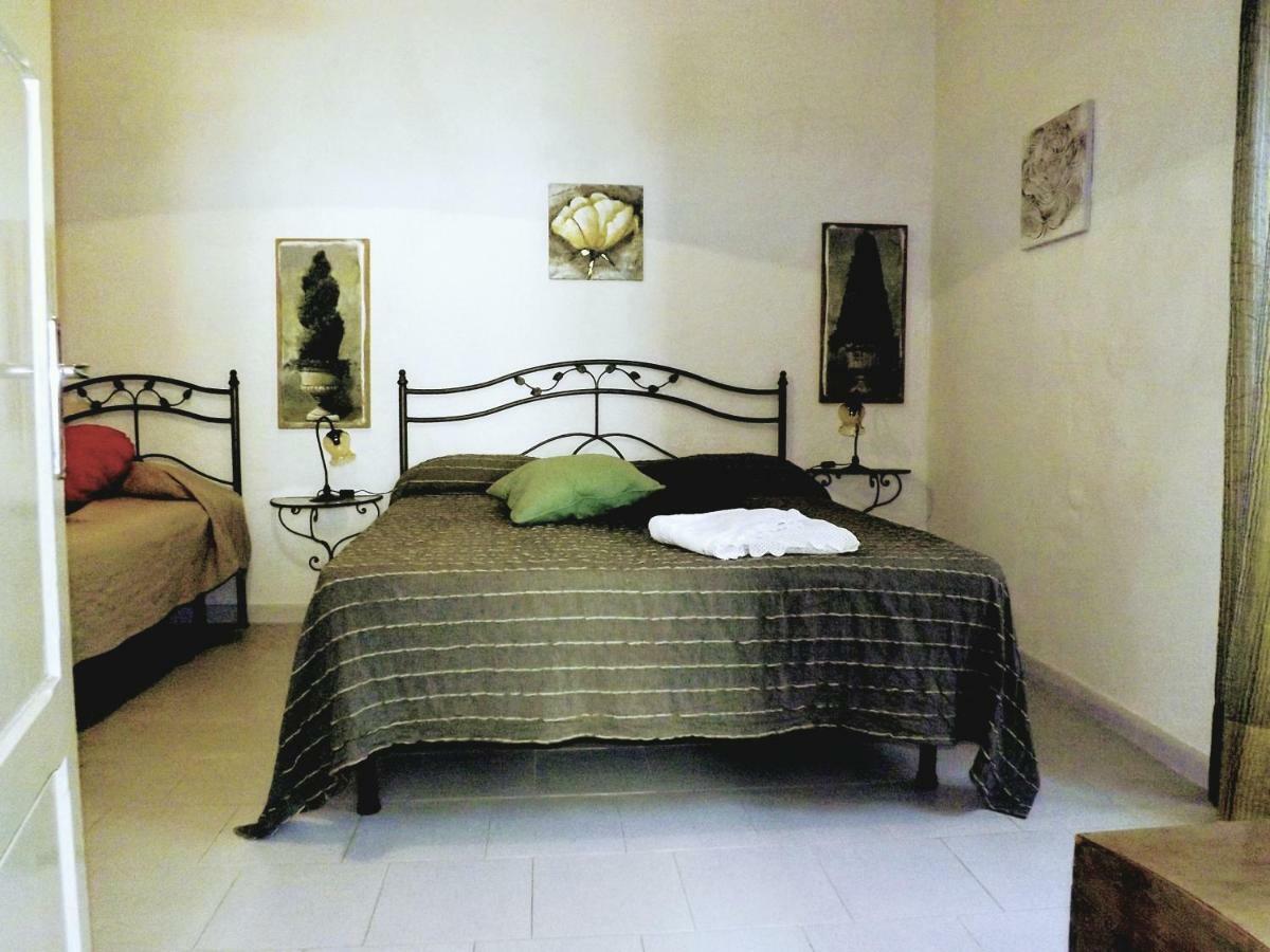 Centralissimo Nel Cuore Del Borgo 苏韦雷托 外观 照片
