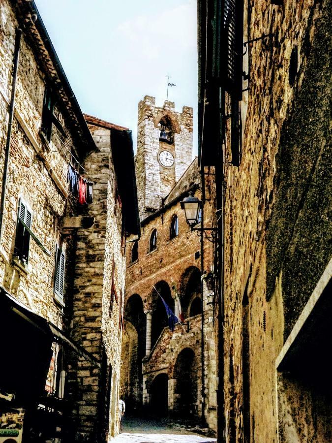 Centralissimo Nel Cuore Del Borgo 苏韦雷托 外观 照片