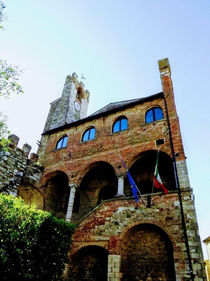 Centralissimo Nel Cuore Del Borgo 苏韦雷托 外观 照片